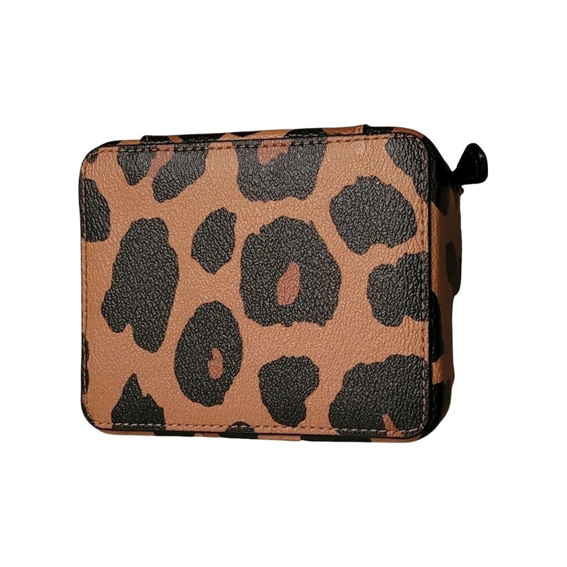 กระเป๋าเก็บเครื่องสำอาง COACH  - Makeup บทวิจารณ์และราคา